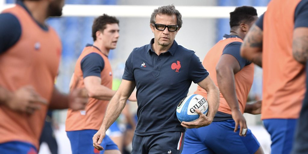 rugby-laisser-le-ballon-a-l-adversaire-la-recette-du-succes-du-xv-de-france
