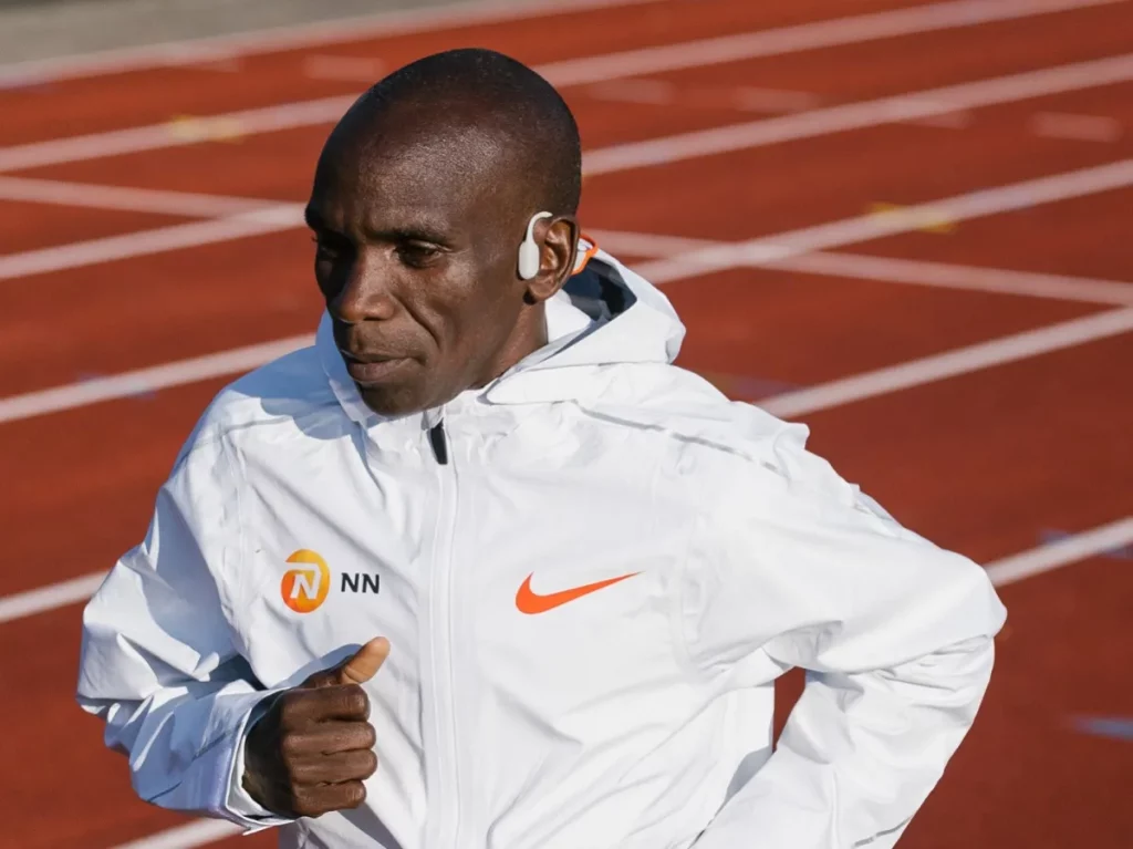 Shokz-global-brand-ambassador-Eliud-Kipchoge-
