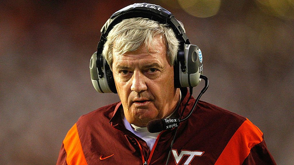 virginia-tech-head-coach-frank-beamer_r7ox629chzd310cz2j7qvva8y