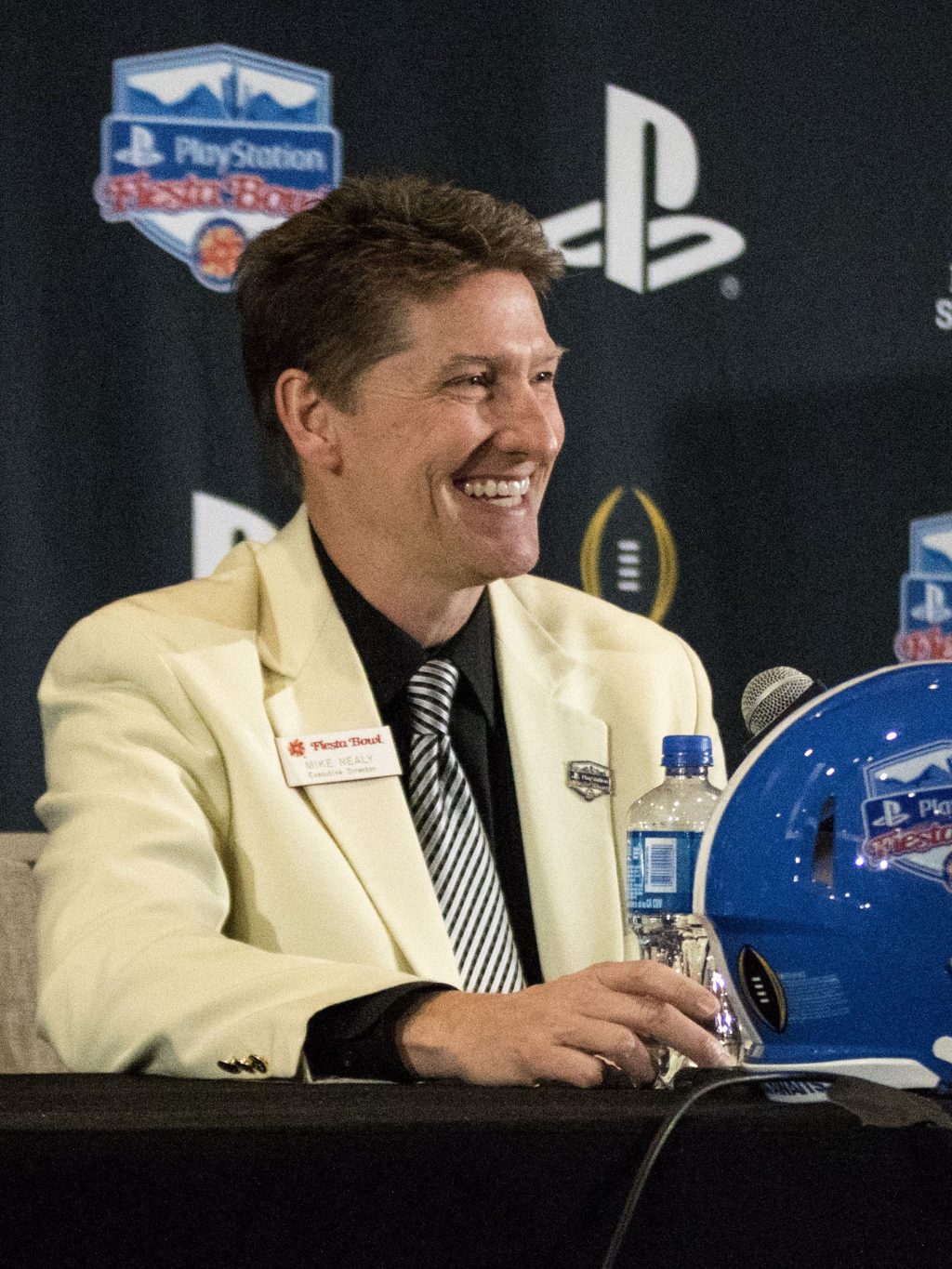 122cd721-3c32-4896-8794-1ef3c7c5b94e-Fiesta_Bowl_Executives.Media.Day.122619.016_2