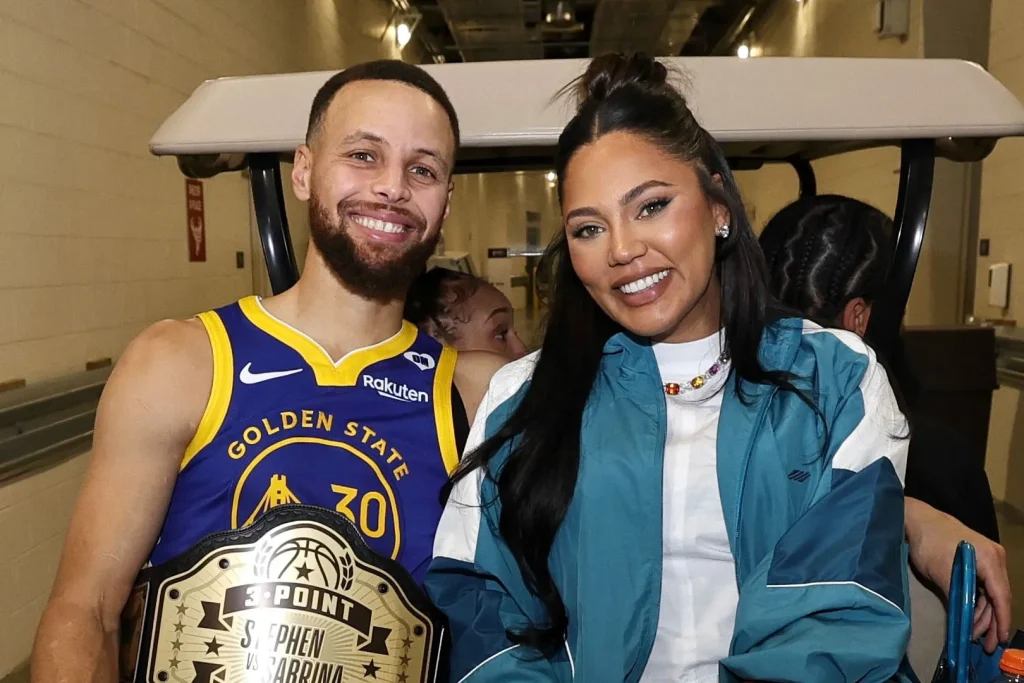 SC-Curry-Announcement-Off-Plat-copy