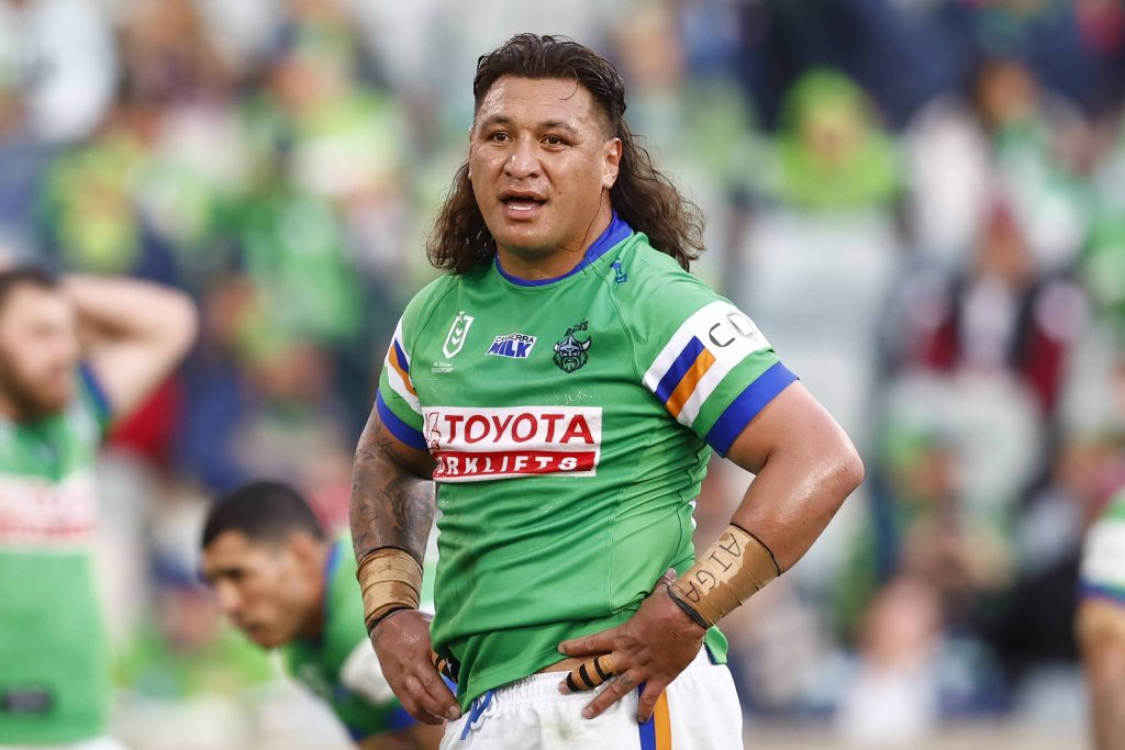 r607_266_3068_1907_w3326_h2218_fmax