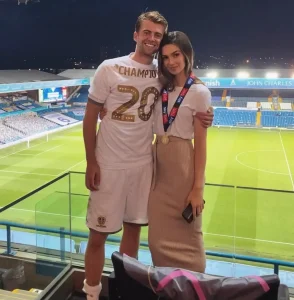 7d889075-7ba2-413d-982f-27b83c41f5a5