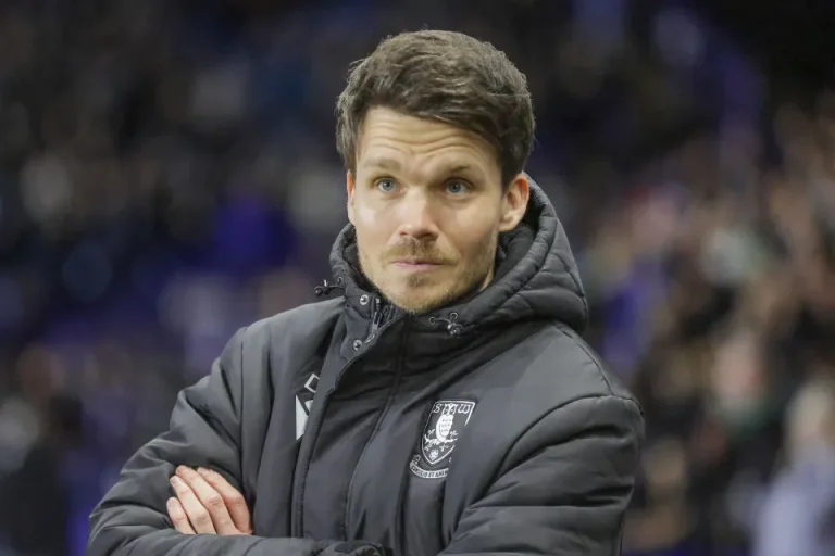 club-league-logos-live-services-976054268