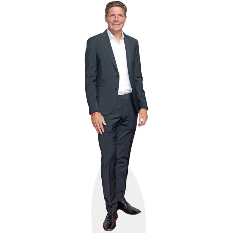 oliver-glasner-suit