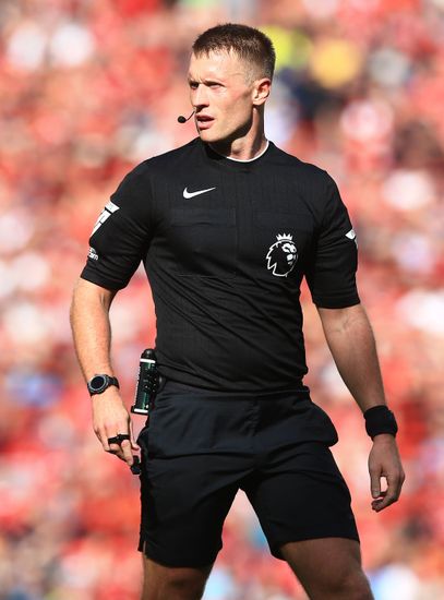 referee-thomas-bramall-550nw-14056661cz
