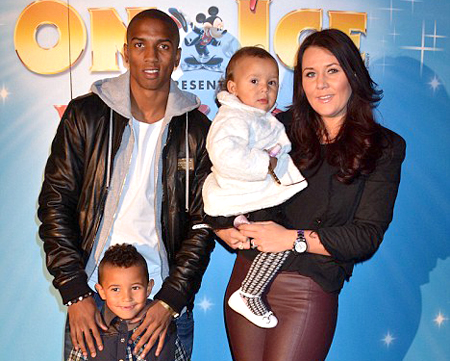 SENSATIONAL UPDATE: Aston Villa FC Legendary Ashley Young has been Confirmed that his first son Ellearna Young is not his biological child, Ashley Young further announced on social media that his long-term partner (wife) Nickey Pike was sleeping with the H….. read more