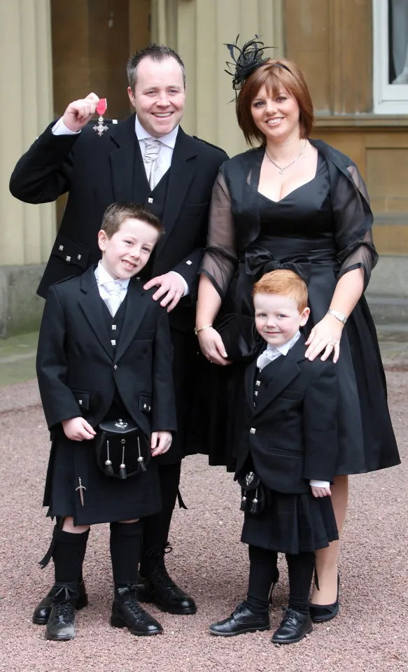 snooker-player-john-higgins-wife-4299066_1426f6